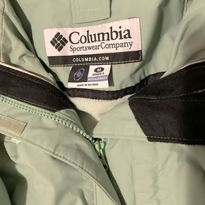 Columbia Rain Coat Size M